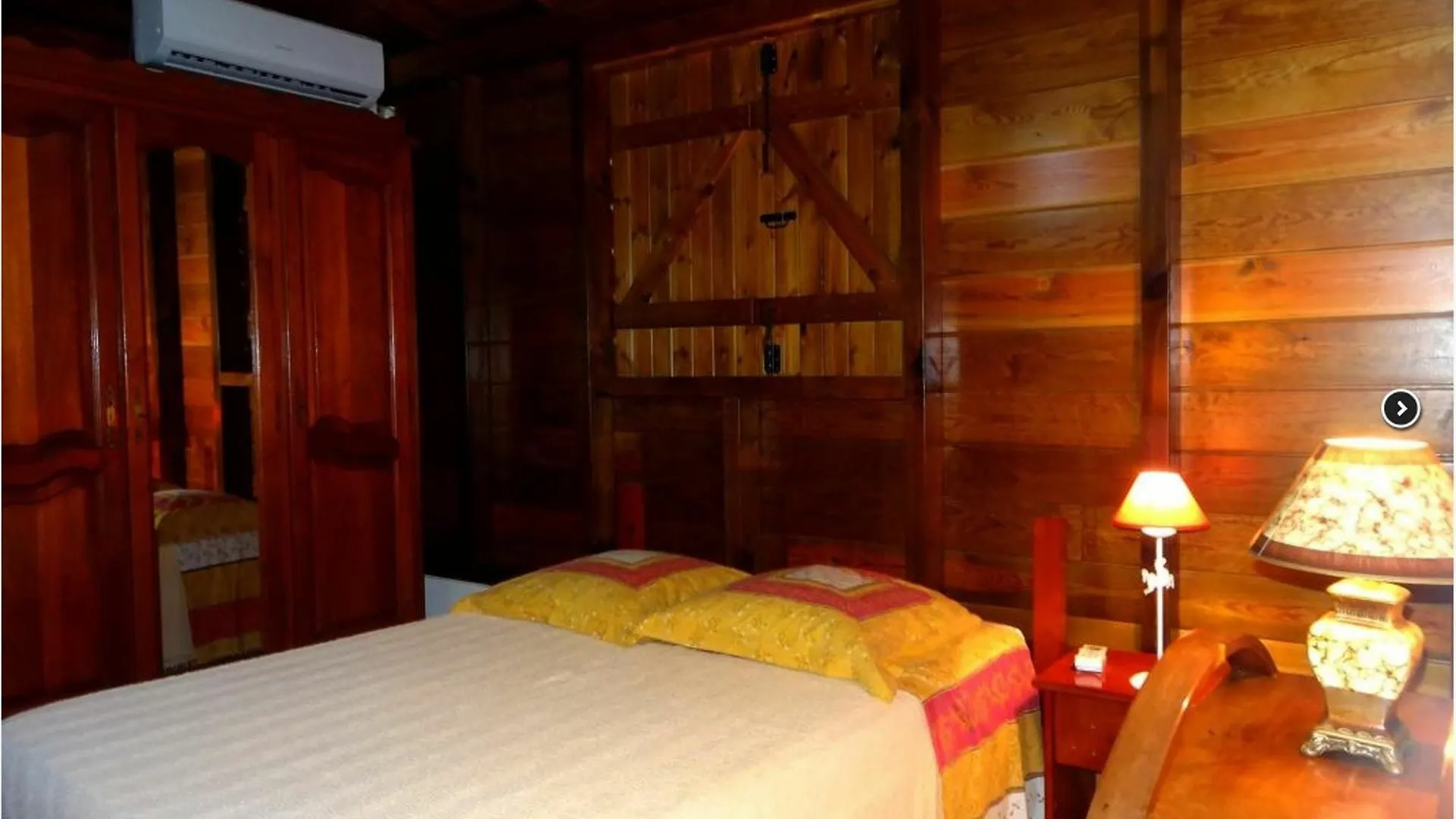 House With 3 Rooms In Anse Bertrand, With Terrace And Enclosed Garden Apartment